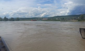 Ploile au făcut prăpăd la Cluj. Bilanț drumuri și gospodării inundate