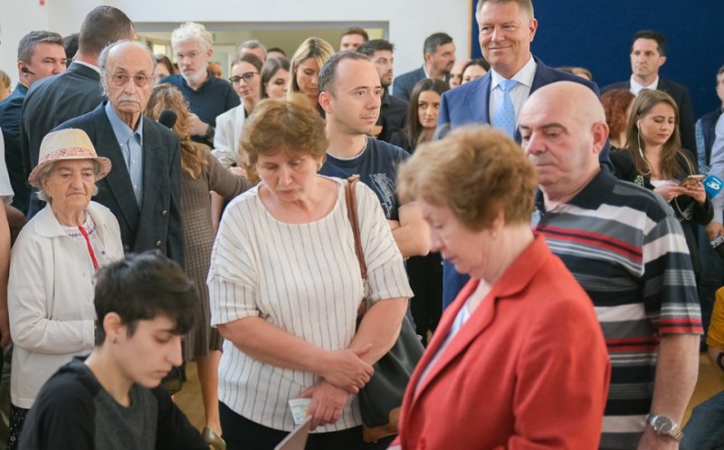 Iohannis: „Veniţi la vot. Nu lăsaţi pe alţii să decidă în locul vostru”