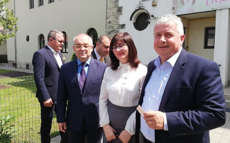 Daniel Buda, candidat PNL la europarlamentare: "Nu vreau ca României să îi fie tăiate fondurile din cauza atacurilor sistematice asupra statului de drept"