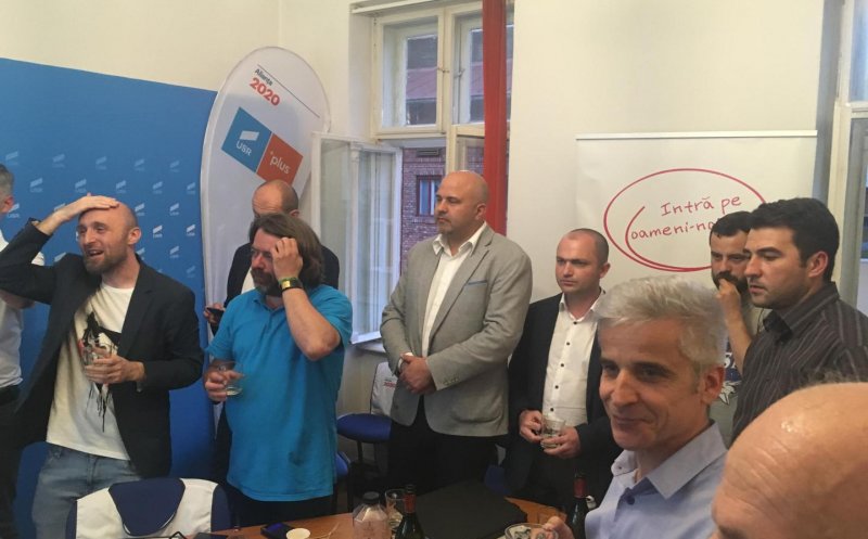 USR - PLUS a câştigat Clujul