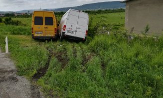 Accident Cluj: Două dube, cap în cap