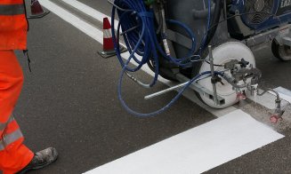 S-au răzgândit. Se întoarce o bandă pe o stradă din Cluj