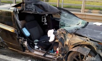 Accident pe autostradă. Trei persoane rănite, una încarcerată