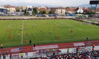 LIVETEXT. "Studenții" încearcă imposibilul pe terenul celor de la Hermannstadt. Final de meci la Sibiu, "U" Cluj câștigă, dar rămâne în Liga a 2-a
