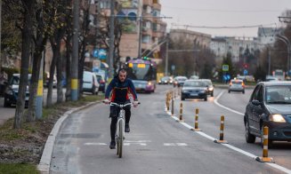 Bicicliștii, nemulțumiți de banda de bus din Gheorgheni: "Nu este acceptabilă, ci incomodă și periculoasă"