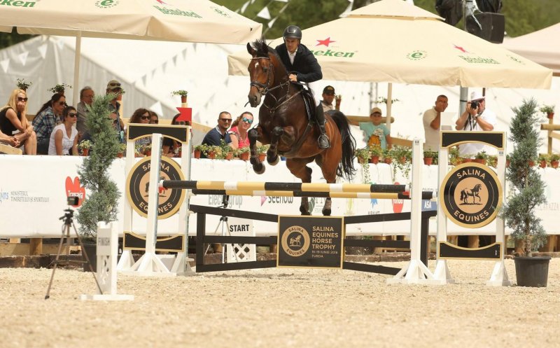 Peste 200 de concurenţi, la Salina Equines Horse Trophy 2019 / Spectacole ecvestre cu Miron Bococi