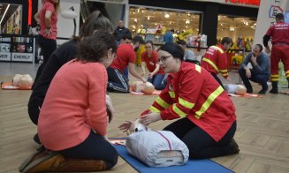 Maratonul resuscitării la Cluj. Cursuri gratuite de prim ajutor în Parcul Central