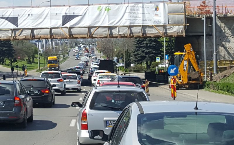 Un automobil la trei clujeni. Cu cât a crescut parcul auto al județului
