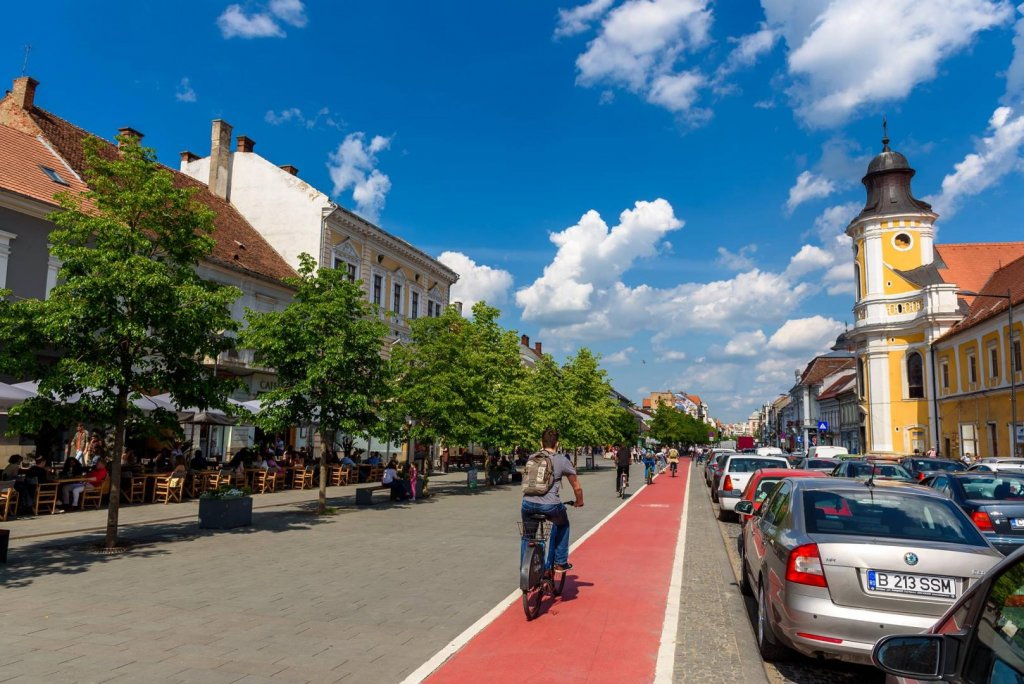 Idei pentru Cluj: taxă de oraș, gradină comunitară, transport de noapte sau Eroilor pietonal