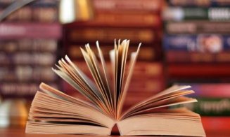 Bookfest  pune iar cărțile pe masă la Cluj! Cititorii, gratis cu autobuzul