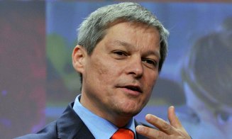 Cioloș a decis să o susțină pe candidata lui Macron în CE, deși e acuzată de corupție
