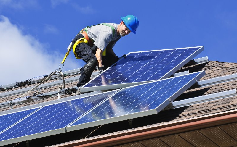 S-a blocat programul Casa Verde Fotovoltaice