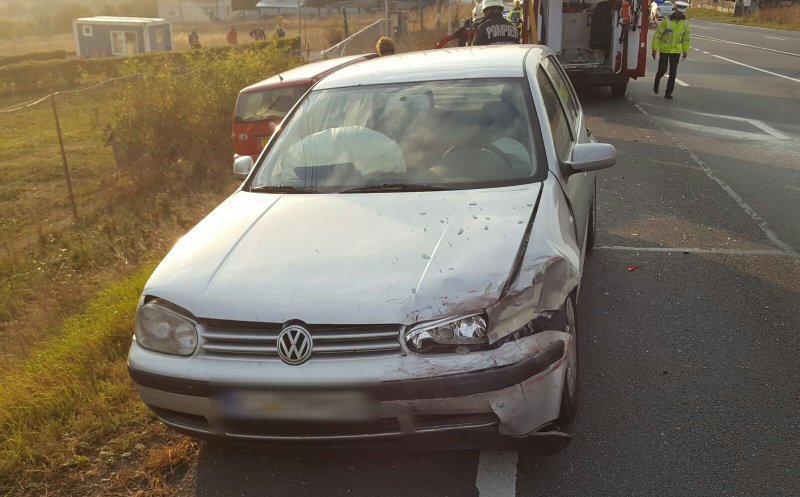 Accident în Vâlcele. Două persoane au fost rănite