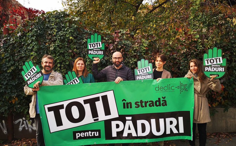 Marş pentru păduri la Cluj: "În câțiva ani vom avea o Românie fără păduri, fără aer curat"