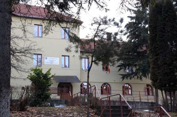 Investiţii de 5,8 milioane de lei la două şcoli speciale din Cluj