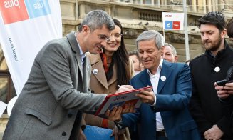 Prezidențiale 2019 | Dan Barna a votat la o secţie amenajată în oraşul Sibiu: „Aici e puterea cetăţenilor”