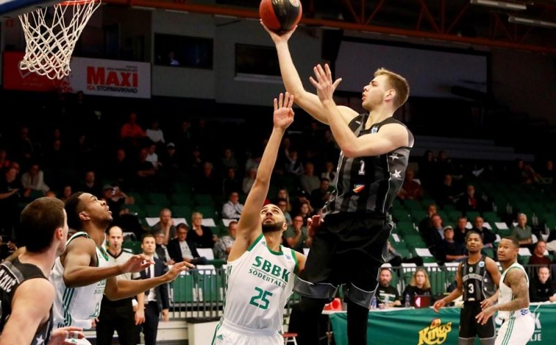 Un nou meci, o nouă victorie în FIBA Europe Cup. U-BT a învins pentru a doua oară Sodertalje Kings