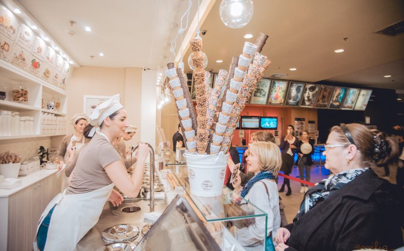 Gelateria din Iulius Mall își schimbă numele și se mută în România