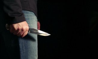 Vânzătoare din Gheorgheni, atacată cu un cuţit de un bărbat cu cagulă! A fost scăpată de un trecător