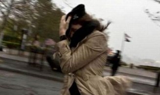 ANM, prognoza la început de weekend: Vânt puternic, frig și ninsori