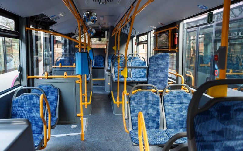 Revin autobuzele pe Ferdinand
