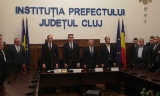 Noul prefect de Cluj a fost instalat în funcție. Ministrul Transporturilor, la ceremonie: "Mi-aş dori ca acolo unde salariile s-au triplat, să se tripleze şi calitatea serviciilor"