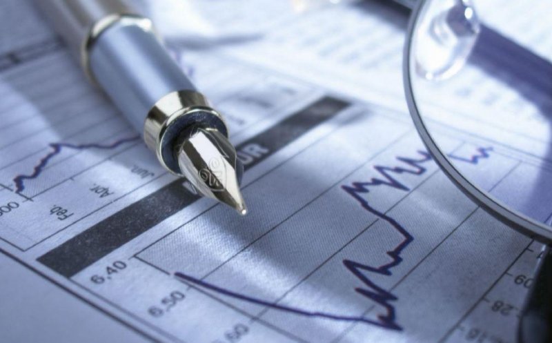 Previziuni sumbre pentru leu, în 2020. Până unde se avântă euro