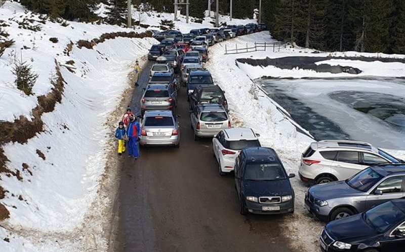 Traficul infernal din Cluj s-a mutat pe șoselele spre pârtiile de schi
