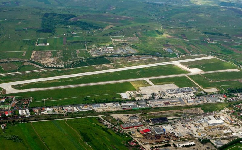 Șase oferte pentru reevaluarea terenurilor expropriate pentru pista aeroportului. La prima evaluare oamenii au primit 50 de bani/mp