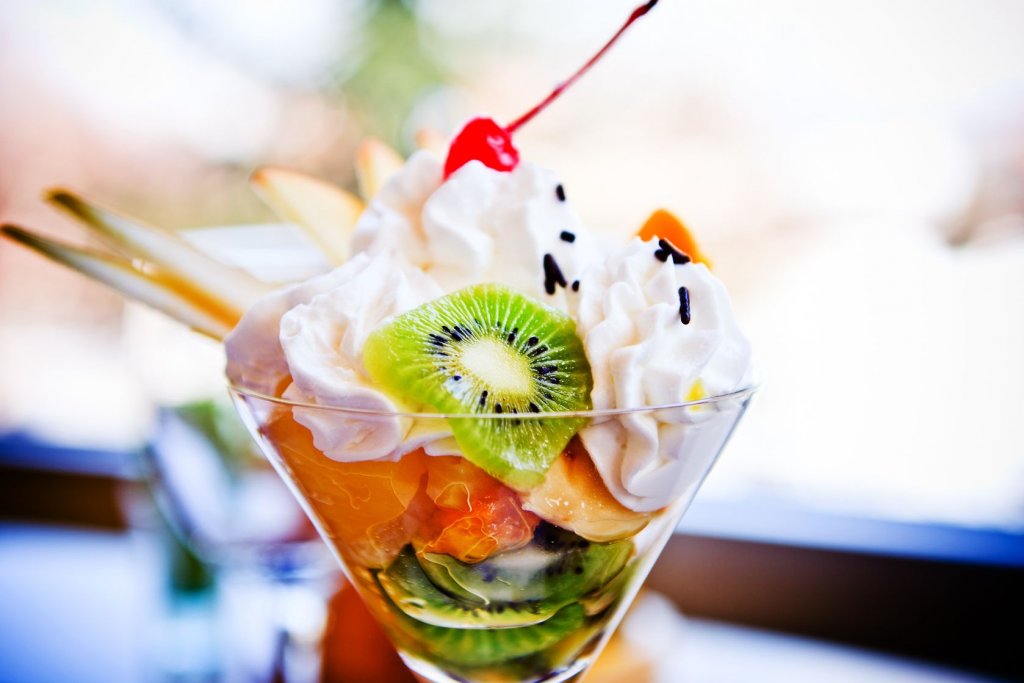 Rețetă de iarnă. Salata de fructe care ține răceala departe