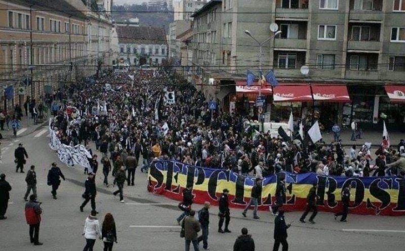 Remember “Marș pentru o idee”. 11 ani de la momentul când suporterii Universității Cluj au ocupat centrul orașului