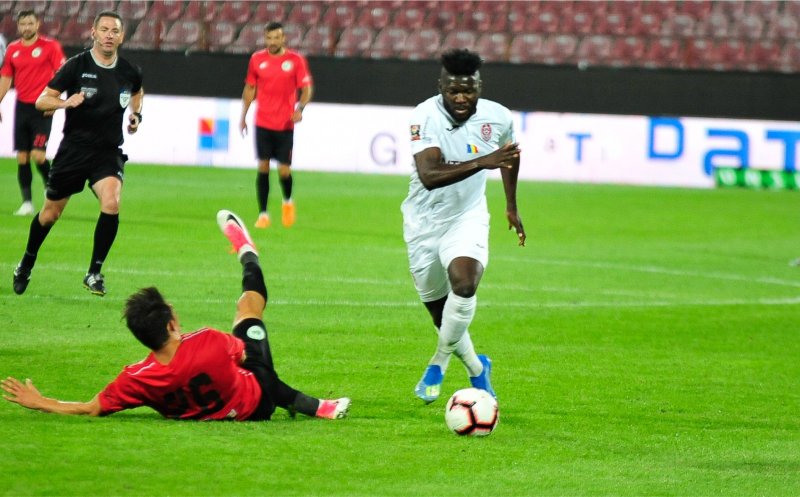 CFR Cluj a anunțat o nouă plecare din lotul condus de Dan Petrescu