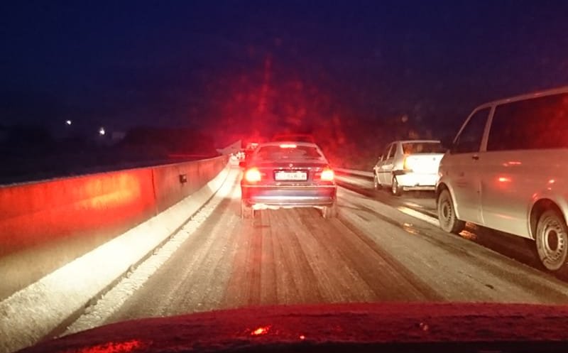 Cât costă să blochezi DN1 o oră? 5.800 de lei. Atât a plătit CNAIR pentru bâlba de pe Cluj-Turda