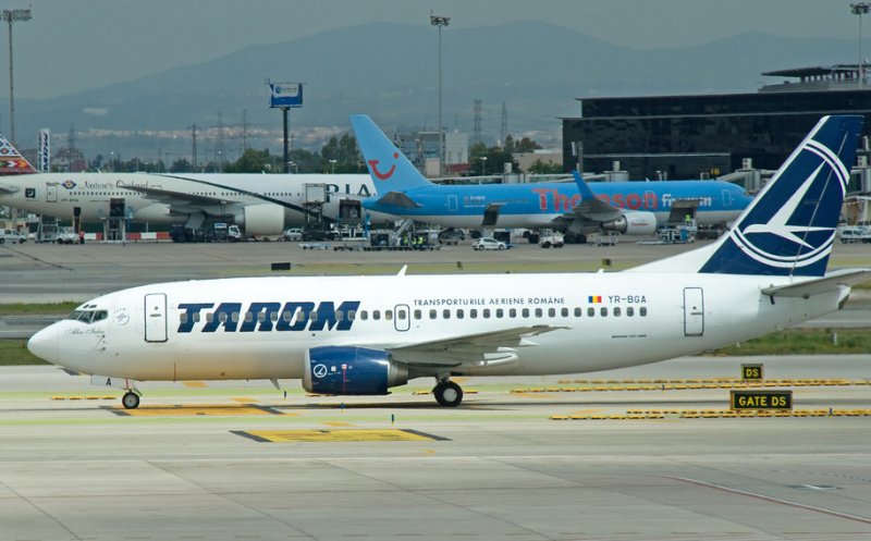 Boeing 737, întors din drum pe traseul București - Cluj
