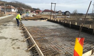 Consiliul Județean are bani pentru drumuri, dar nu găsește firme serioase pentru lucrări