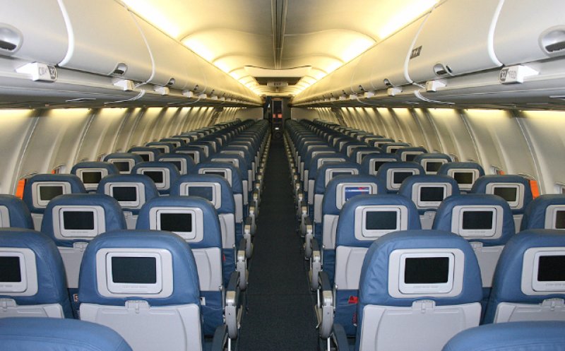 Curse aeriene speciale pentru românii care vor să se întoarcă din Italia