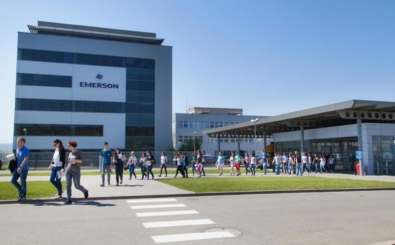 Emerson și-a trimis acasă 2.300 de angajați la Cluj