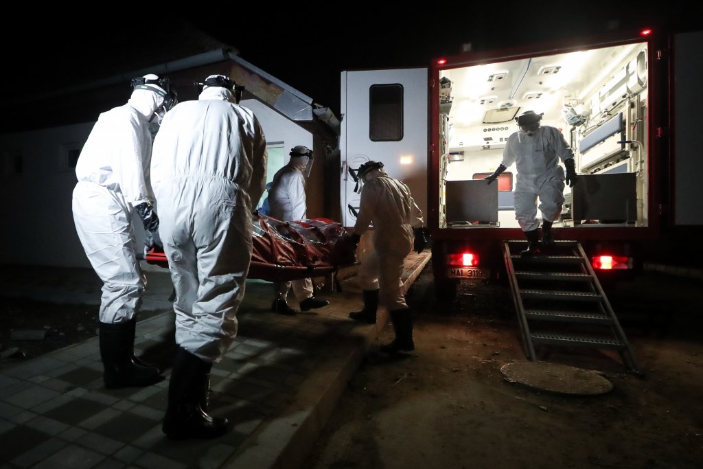 De ce se temea ambulanţierul care a murit marţi să intre în spital? "Acolo e dezastru"