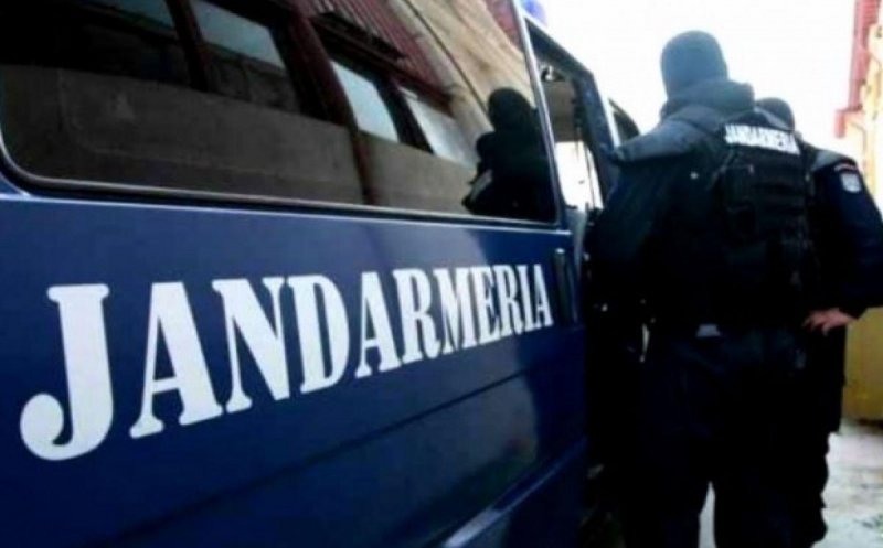 Clujenii se plâng că romii de pe Cantonului nu respectă distanţarea socială. Boc: "Intervenim cu acţiuni ferme, nu negociem, nu discutăm"