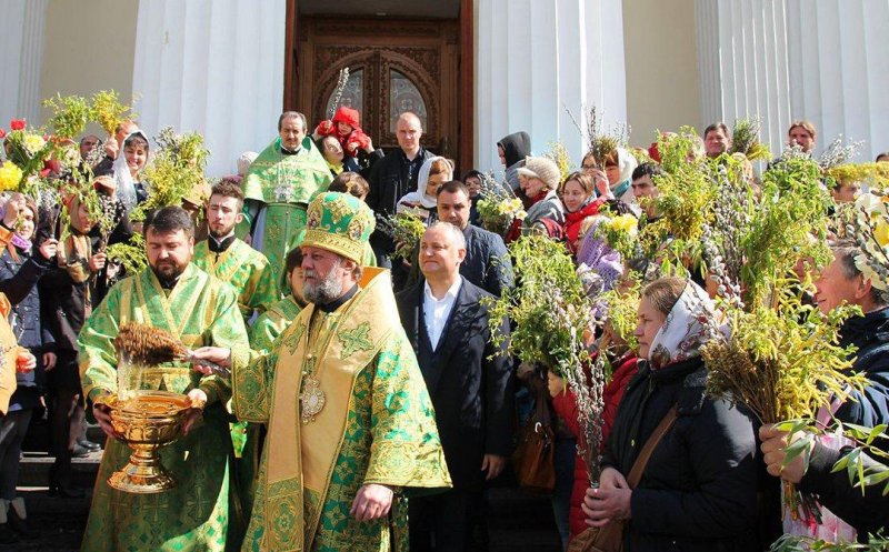 Creștinii ortodocși sărbătoresc astăzi Intrarea Domnului în Ierusalim sau Floriile