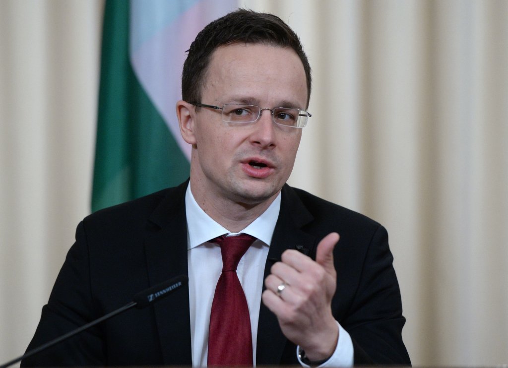 Trimiterea de echipamente medicale în Transilvania a generat o dispută puternică între ministrul de Externe al Ungariei şi ambasadorul României la Budapesta