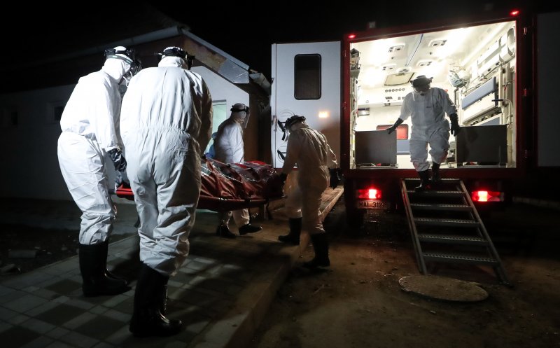 Coronavirus: Încă 5 români au pierdut luni seara lupta cu COVID-19