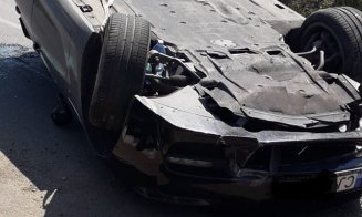Revenim la "normal"? Mașină cu roțile-n sus pe centura Grigorescu-Florești