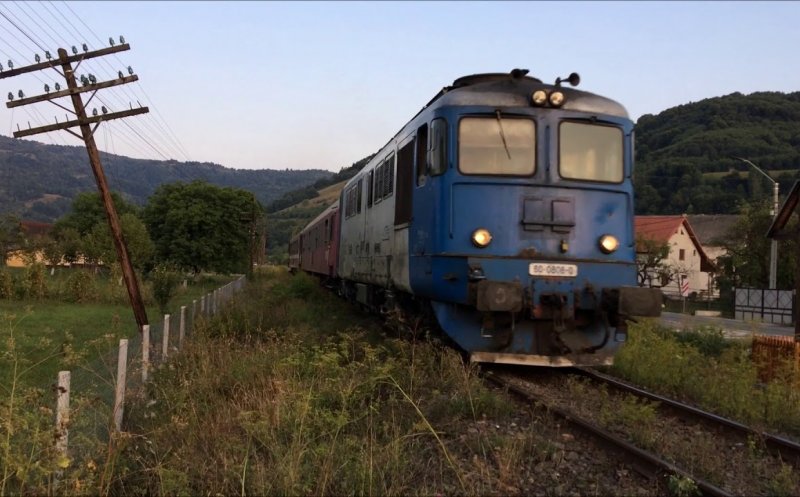 Tânăr fără permis, acroșat de trenul Sighet - Cluj