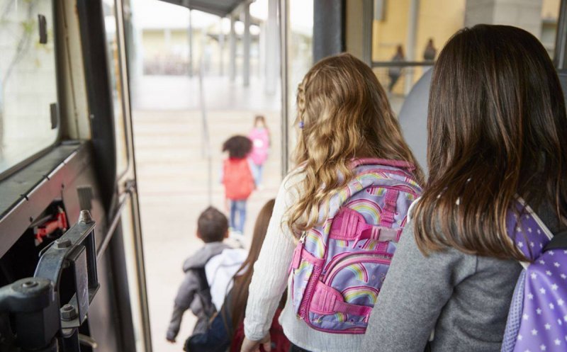 Elevii vor avea transport gratuit în orice perioadă anului