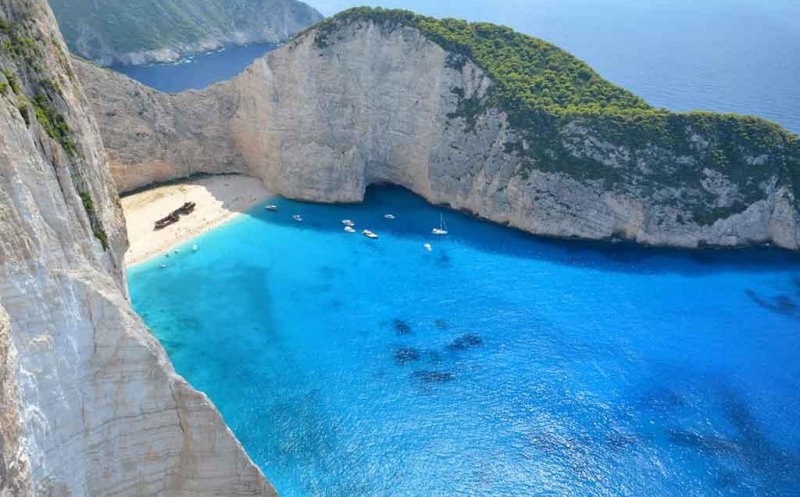 Românii care se întorc din Grecia sau Bulgaria nu vor mai sta în izolare