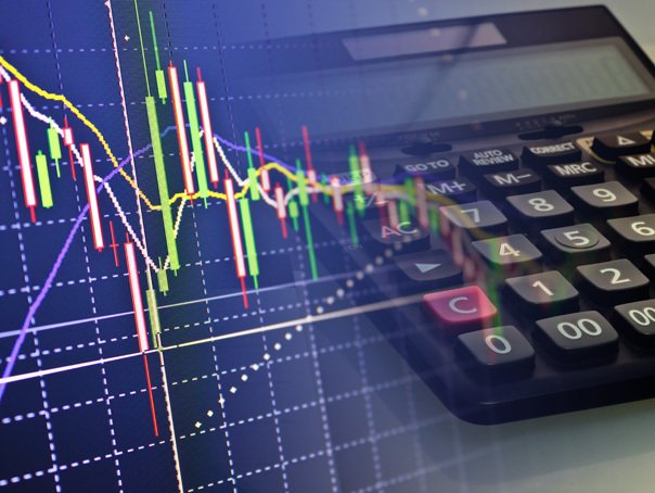 Agenţia de rating S&P: Vot de încredere economiei cu avertizare asupra intenţiei Guvernului de a creşte pensiile