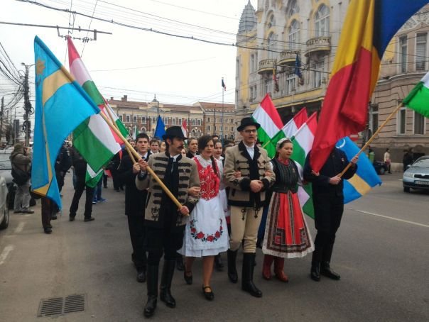 Parlamentul a respins propunerea UDMR prin care 15 martie devenea prin lege sărbătoarea maghiarilor din România
