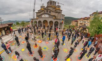 Patriarhia Română cere reluarea slujbelor în biserici