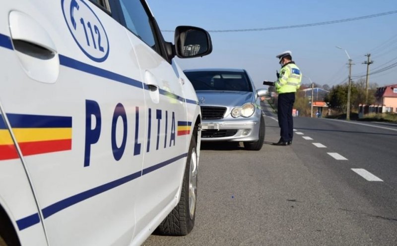 Polițiștii au dat peste 300 de amenzi pentru nerespectarea măsurilor legate de coronavirus